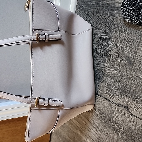 Michael Kors Light Pink Jet Set Tote - Picture 4 of 7